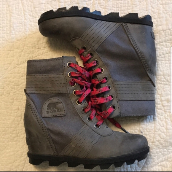 Sorel Shoes - Sorel Lexi wedge sz 6.5